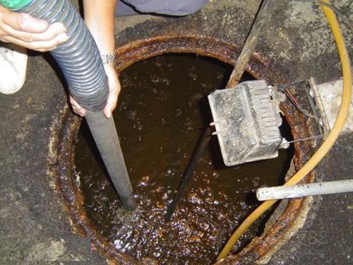 南溪隔油池清理